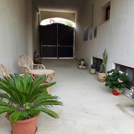 Casa Vacanze Millefiori Codice Iun Q3156 툴라다 외부 사진