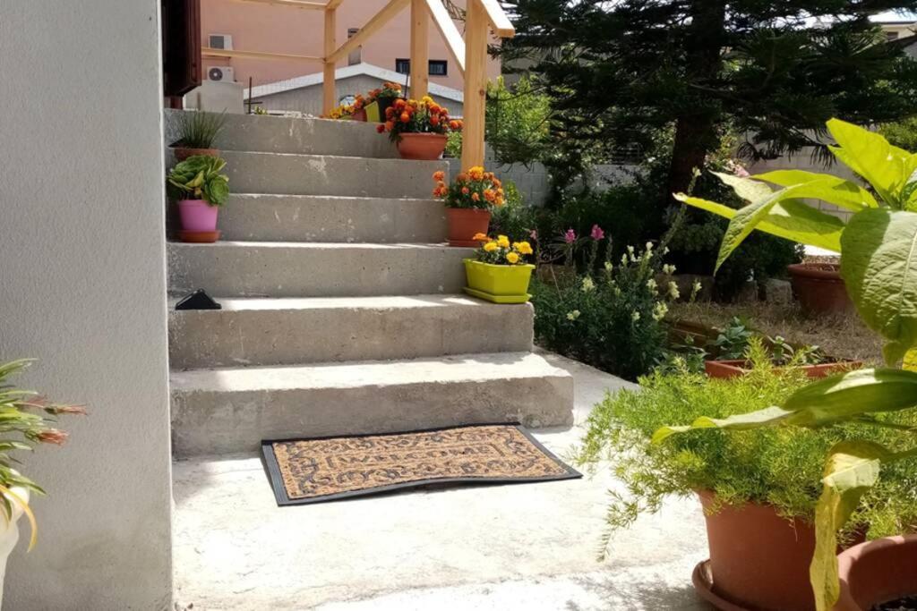 Casa Vacanze Millefiori Codice Iun Q3156 툴라다 외부 사진